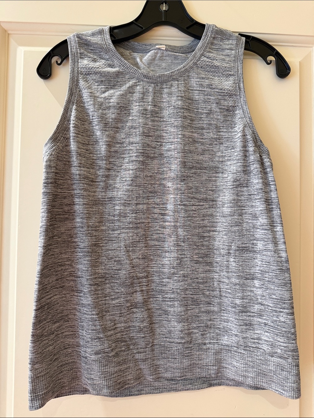 Athleta Heather Gray Sleeveless Knit Tank